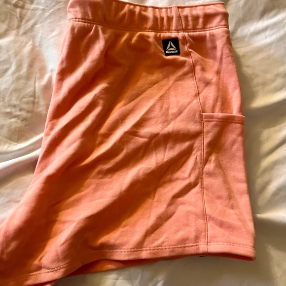 Xxxl Womans Shorts! Reebock New Peach Relaxed Shorts. Tags attached - Picture 9 of 9